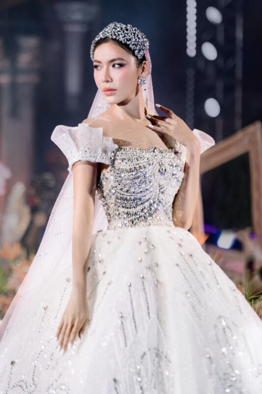 váy cưới đẹp thanh lịch